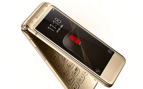 Samsung W2017 Il Flip Phone Che Costa Oltre 2 600 Euro Cellulare