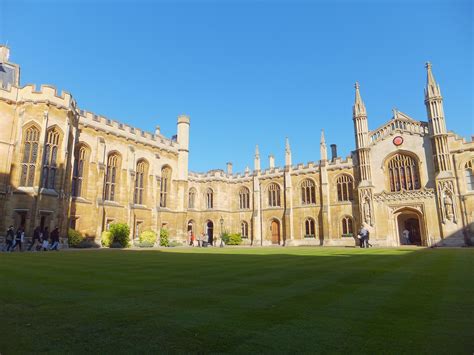 50 Magnificent Photos of the University of Cambridge | BOOMSbeat