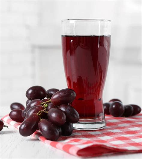 Grape Juice Daily 7 Benefits For The Health Health Benefits