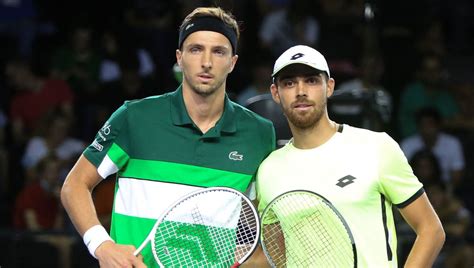 Benjamin Bonzi et Arthur Rinderknech qualifiés en quart de finale du