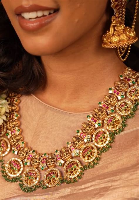 Pin By Arna On Kundhan In 2024 Bridal Jewelry Vintage Bridal