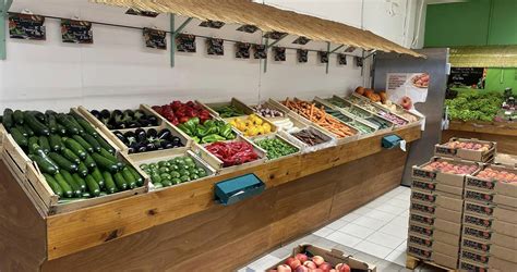 Point vert vente de fruits et légumes frais Primeurs produits