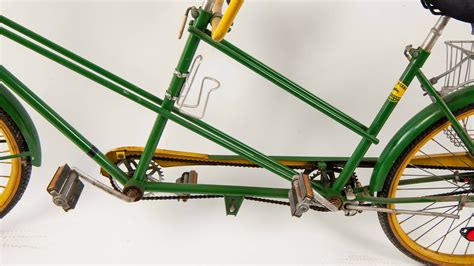 John Deere Tandem Bicycle M128 Fall Premier 2022