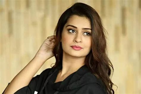 Payal Rajput గ్లామర్ షో తగ్గించేసి అచ్చతెలుగు ఆడపిల్లగా మారిన బోల్డ్