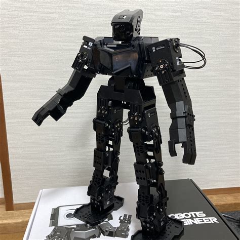 二足歩行ロボットキット研修（shota編）1 マイクロマウス研修と二足歩行ロボット研修の違い アールティ ヒューマノイドロボットブログ