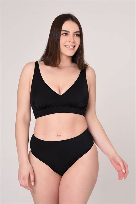 AQUAVİVA Aquaviva Kadın Siyah Büyük Beden Üçgen Toparlayıcı Yüksek Bel Bikini Takımı Fiyatı