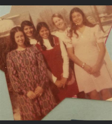 My Mom Red Jumper And Her College Roommates 1972 Roldschoolcool