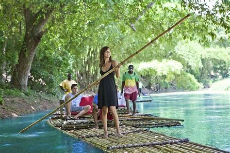 Exploring and rafting the Rio Grande in Jamaica pictures and reviews