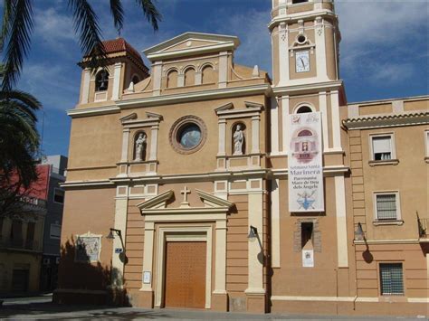 Parroquia De Nuestra Señora De Los Ángeles Valencia 🙏