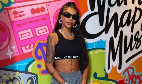 Ludmilla Usa Look Grifado E Bolsa De Quase R Mil Em Evento No Rio