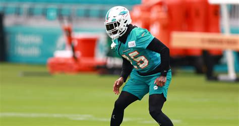 Dolphins Xavien Howard Accused Of Filming Sharing Secret Sexual