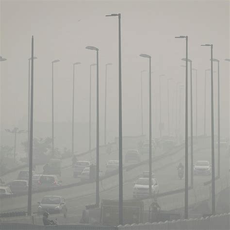 Smog Engulfs India S National Capital After Diwali As Air Quality Dips