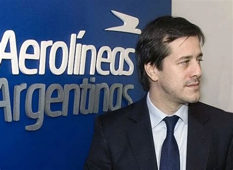 El Gobierno convoca a aeronáuticos para desactivar el paro en Aerolíneas