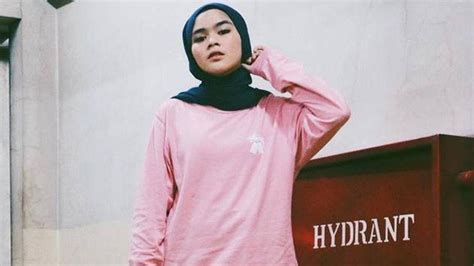 Style Hijab Sporty Ala Sivia Azizah Inspirasi Cantik Selama Ramadan