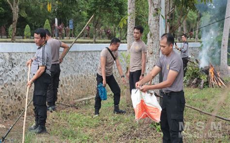 Pemkab Sekadau Bersama Polres Sekadau Gelar Aksi Penanaman Pohon Dalam