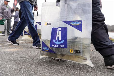 GALLERY: Weighing 'em up on the shores of Kentucky Lake - Major League