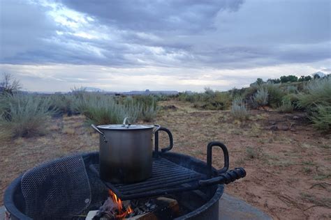 Lake Powell – Tent Camping – We Be Trippin!