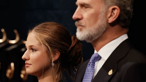 Los Looks De Las Invitadas A Los Premios Princesa De Asturias