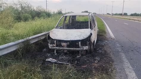 Se incendió un auto en Circunvalación Oeste y sufrió pérdidas totales