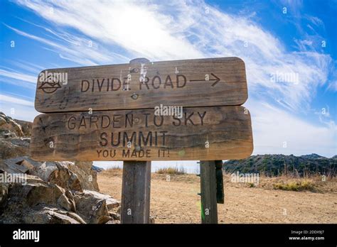 Santa Catalina Island Hiking Stock Photo - Alamy