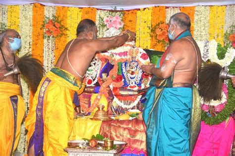 Sri Veera Venkata Satyanarayana Swamy Vari Devasthanam Annavaram East