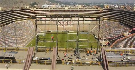 Video Universitario Inició Montaje De Nueva Pantalla Gigante En El