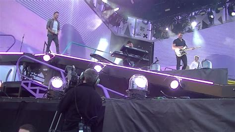 One Direction Intro Clouds Front Row Live Koning Boudewijn