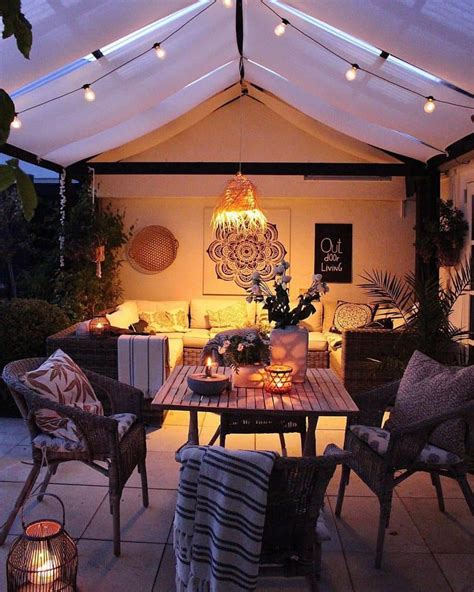 Creative And Stylish Decorating Ideas For Your Deck