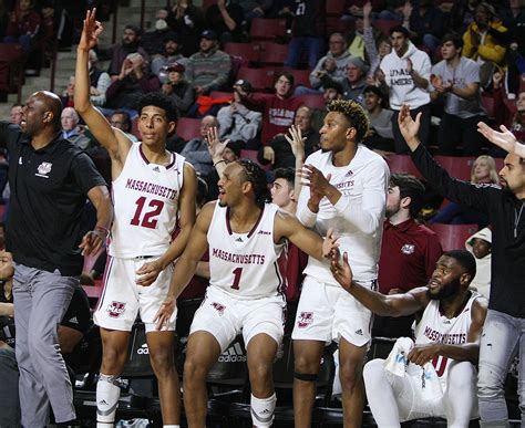 Umass Men S Basketball Vs Umass Lowell 12 8 22