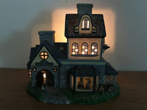 Partylite Olde World Village Candle Shoppe Porcelain Lighted Xmas