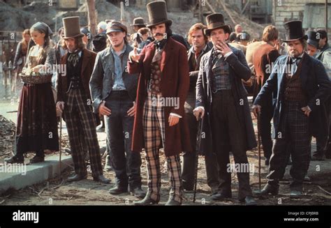 Daniel day lewis gangs of new york hi-res stock photography and images ...