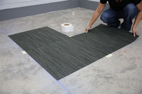 How to Install Carpet Tiles | how-tos | DIY