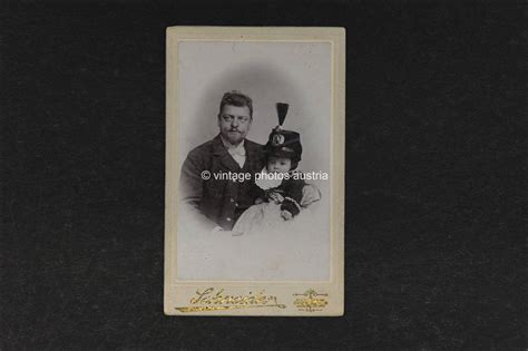 Cdv Herr Mit Kind Uniform Kappe Foto Um Karl Schneider Wien