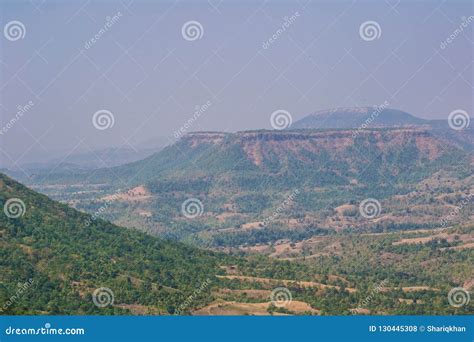 Forest Mountains Valley Landscape Dhar Foto De Archivo Imagen De