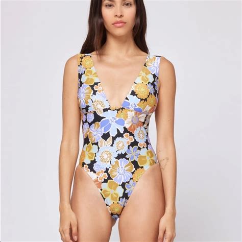 Lspace Swim Anthropologie Lspace Katniss Seam Free One Piece Floral Swimsuit Bathing Suit S