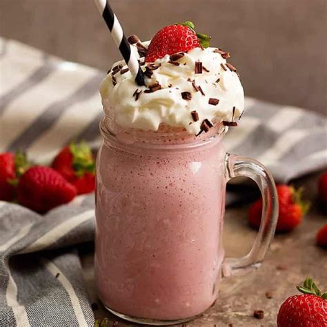 Strawberry Milkshake Recipe • Unicorns In The Kitchen