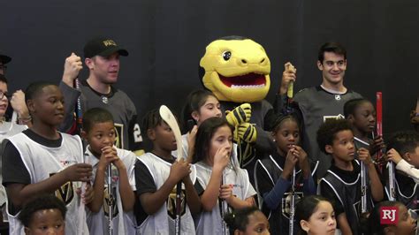 Golden Knights Max Pacioretty, Paul Stastny hold street hockey clinic ...