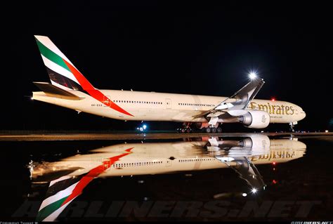 Boeing 777 31her Emirates Aviation Photo 2258173