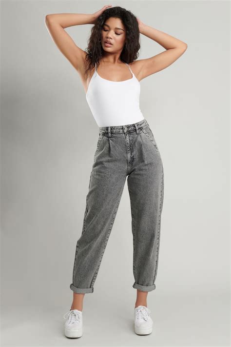 80s Mom Jeans Gray Garage