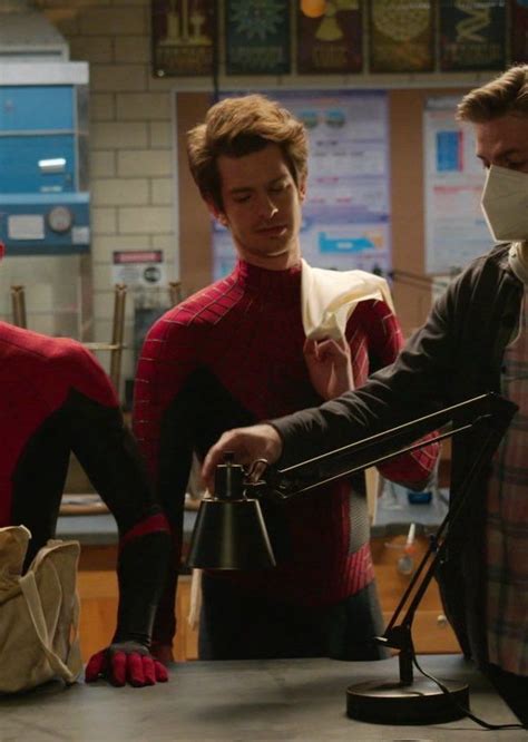 Pin By Heather On Andrew Garfield Andrew Garfield Spiderman Andrew