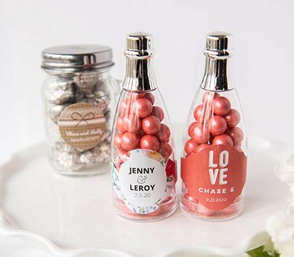 Top 20 Personalized Wedding Favors