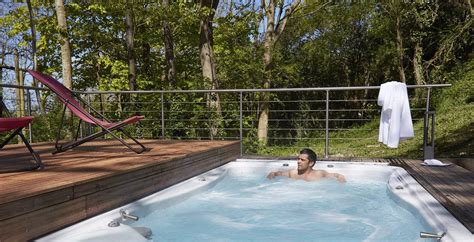 Spa De Nage Et Jaccuzzi Dans Les Bois En Baie De Somme Le Cise