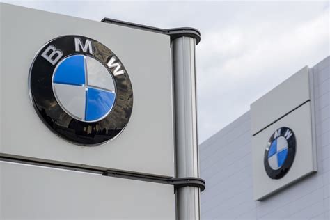 How To Get Bmw Dealership Certified Yourmechanic Advice