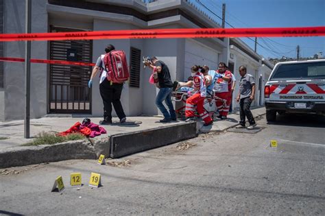 Familia Es Víctima De Ataque Armado Y Se Desata Balacera En La Calle Álvaro Obregón