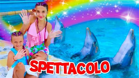 Aurora E Ludovica Incontrano Per La Prima Volta I Delfini Vlog Youtube