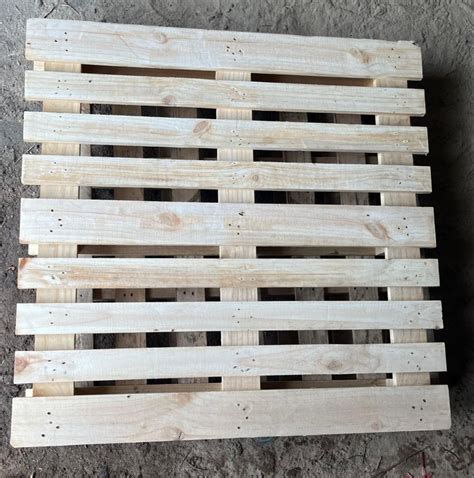 Way Pine Wood Pallet At Rs Piece Wooden Pallet In Ulhasnagar