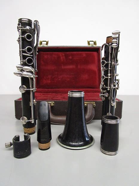 Buffet Crampon E Intermediate Bb Clarinet Reverb