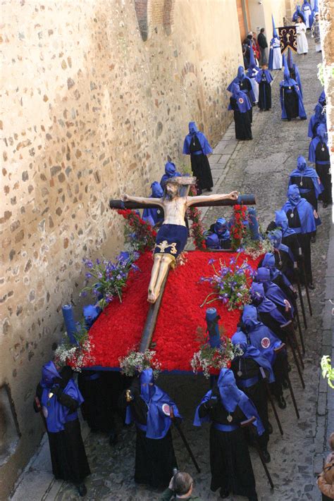 Ilustre Hermandad De Penitencia Y Cofrad A De Nazarenos De Nuestro