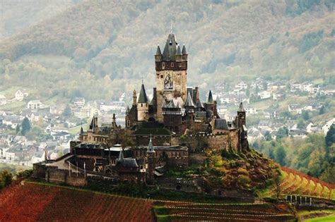 Cochem Castle - Cochem, Germany : r/ArchitecturePorn