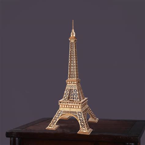 Combien Co Te Une Maquette En Bois Tour Eiffel